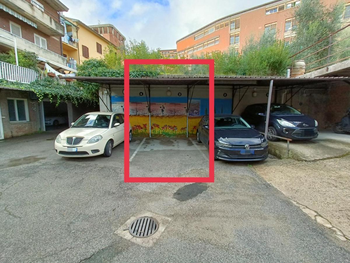 Appartamento Firsthouse - Nel Centro Storico Con Parcheggio Gratuito Siena Esterno foto